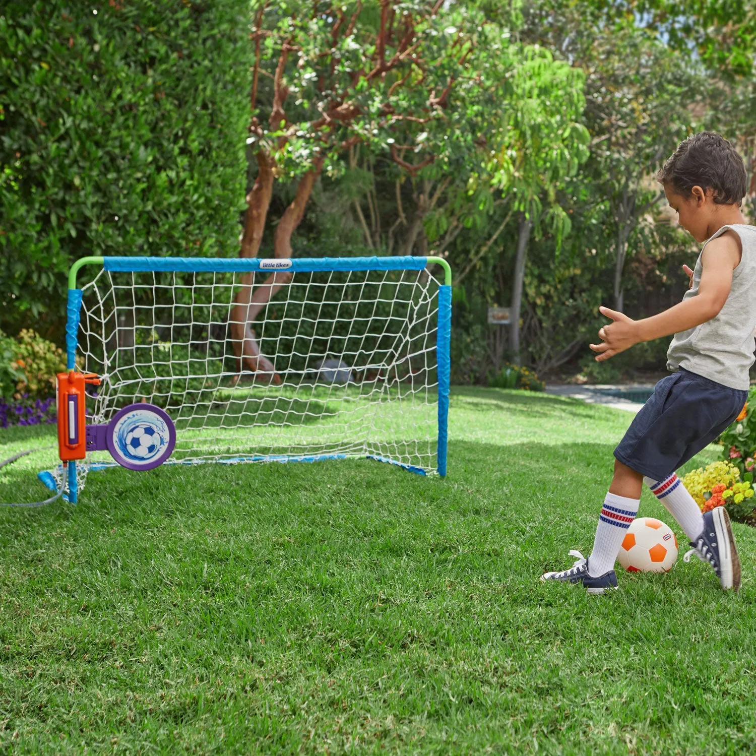 2-in-1 Water Soccer Net with Water Sprayer and Built-In Target