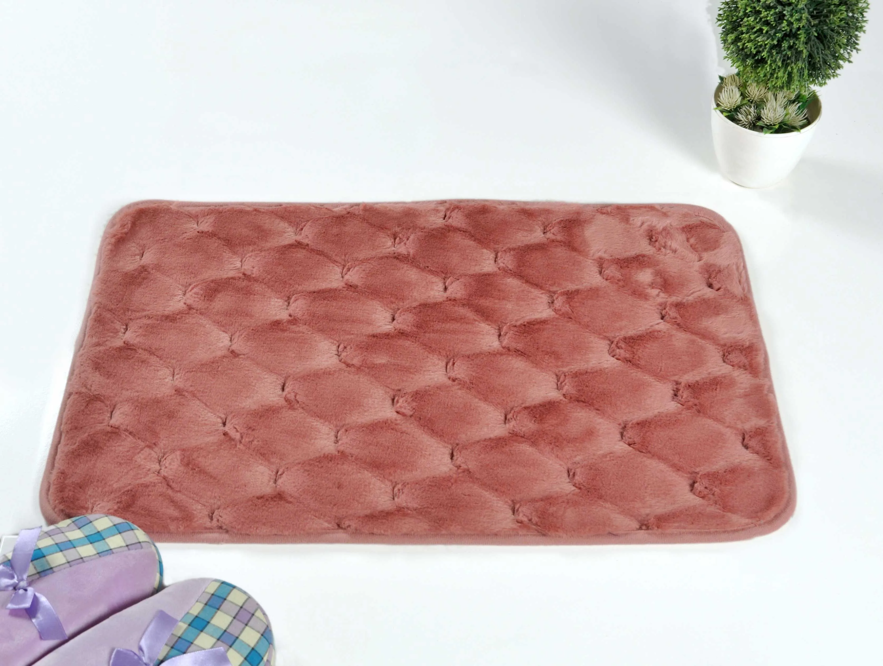 Anti-Slip Super-Soft Fur Microfiber Bath Mat