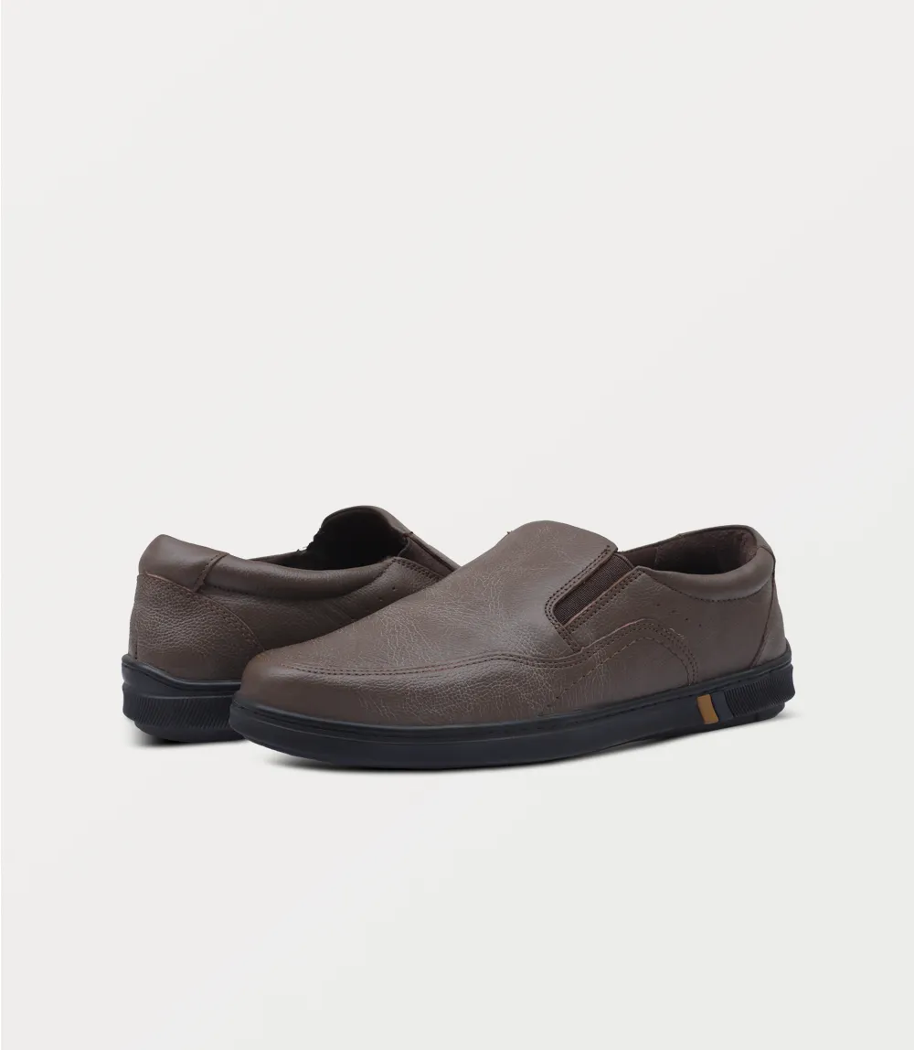 BM6699-BROWN-Men Slip on