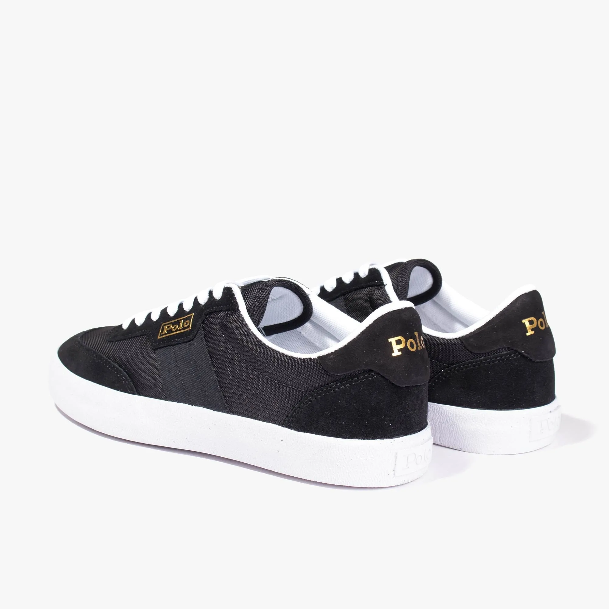 Court Low-Top Sneaker