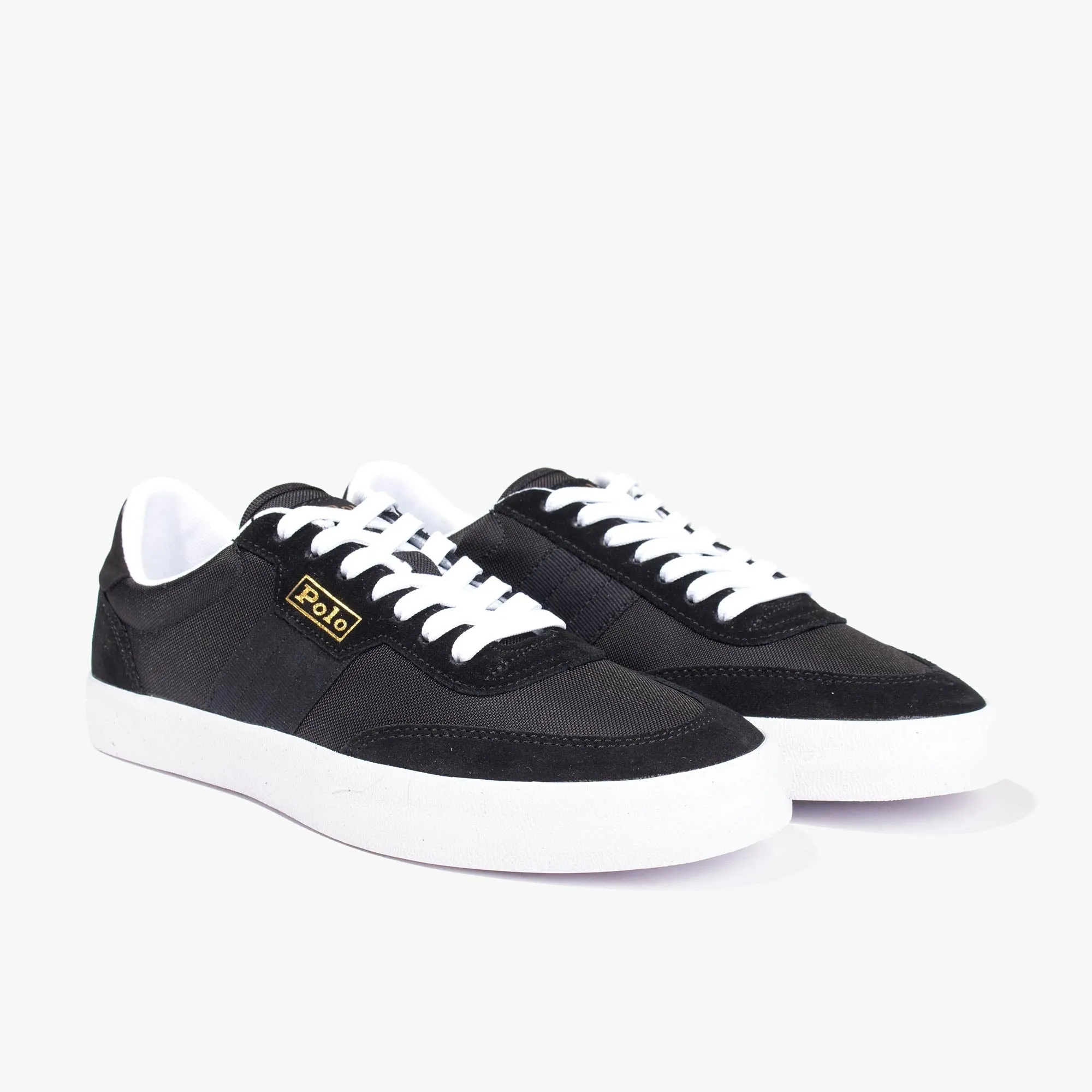 Court Low-Top Sneaker