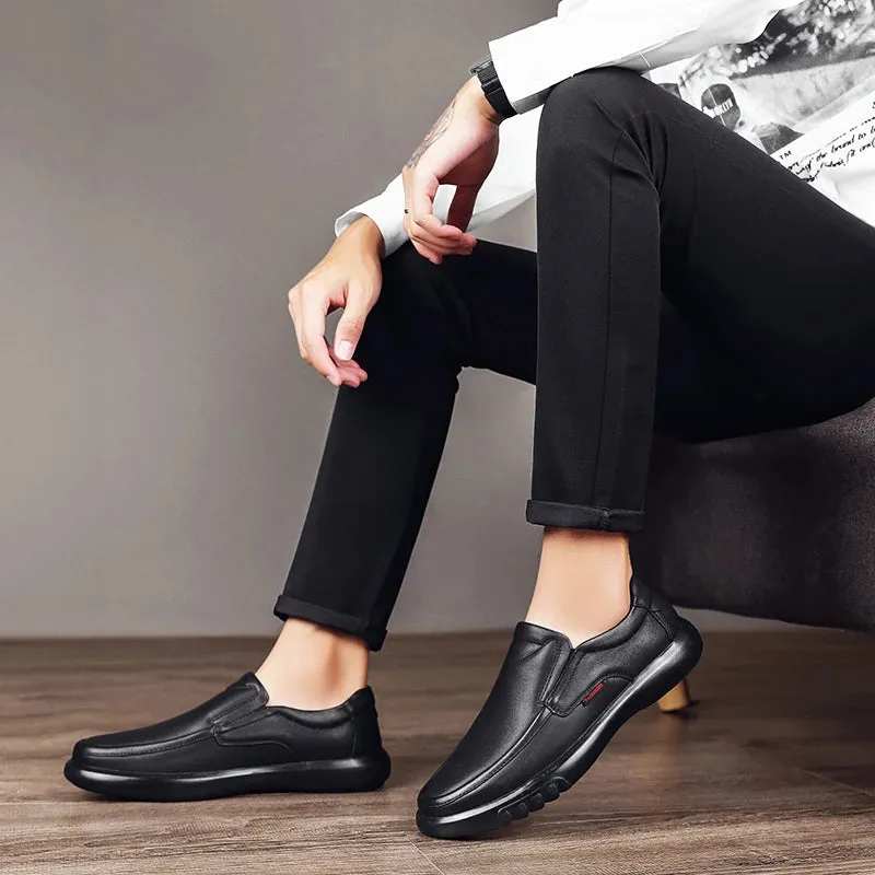 Hnzxzm Black Shoes Men Loafers Soft Moccasins Man High Quality Casual Genuine Leather Boat Shoes Men Flats Male Driving Shoes