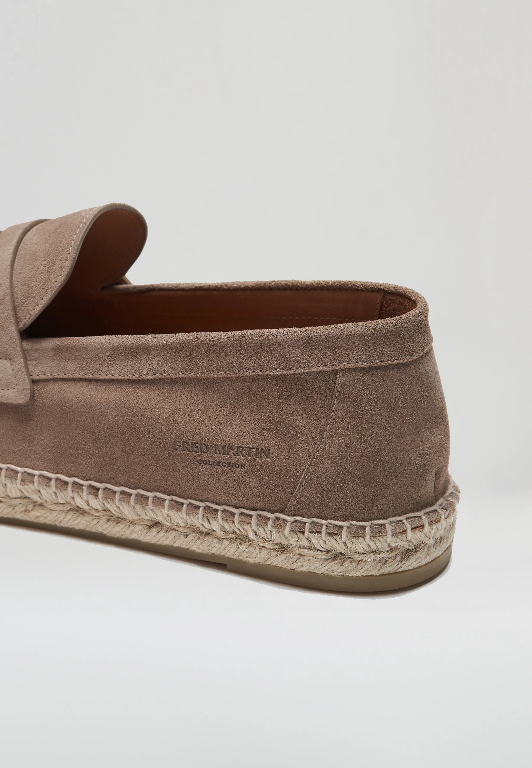 Loafers - Taupe Suede