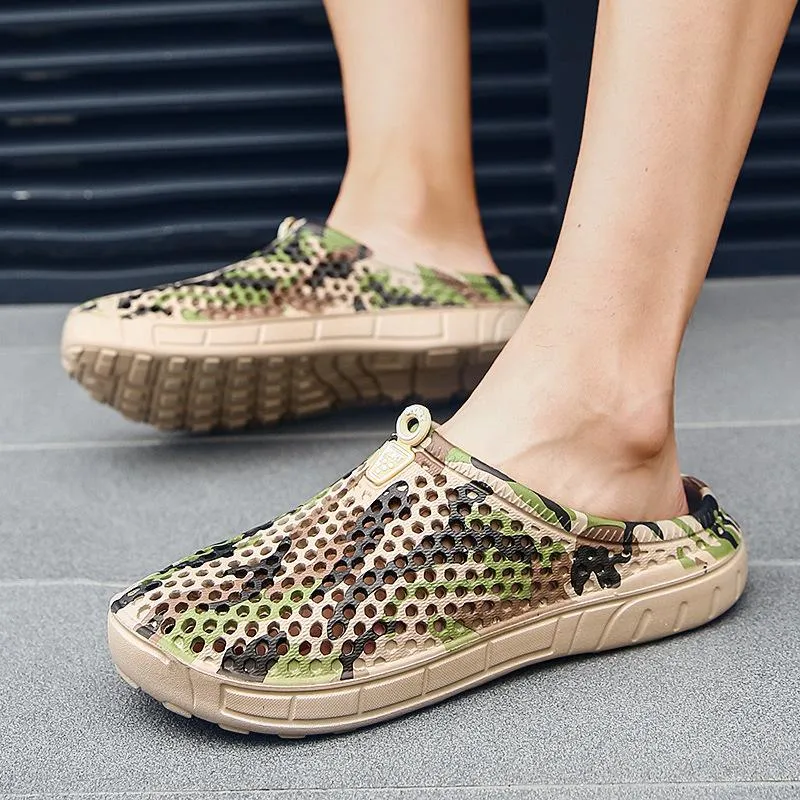 Men Camouflage Hole Water Beach Slide Sandals