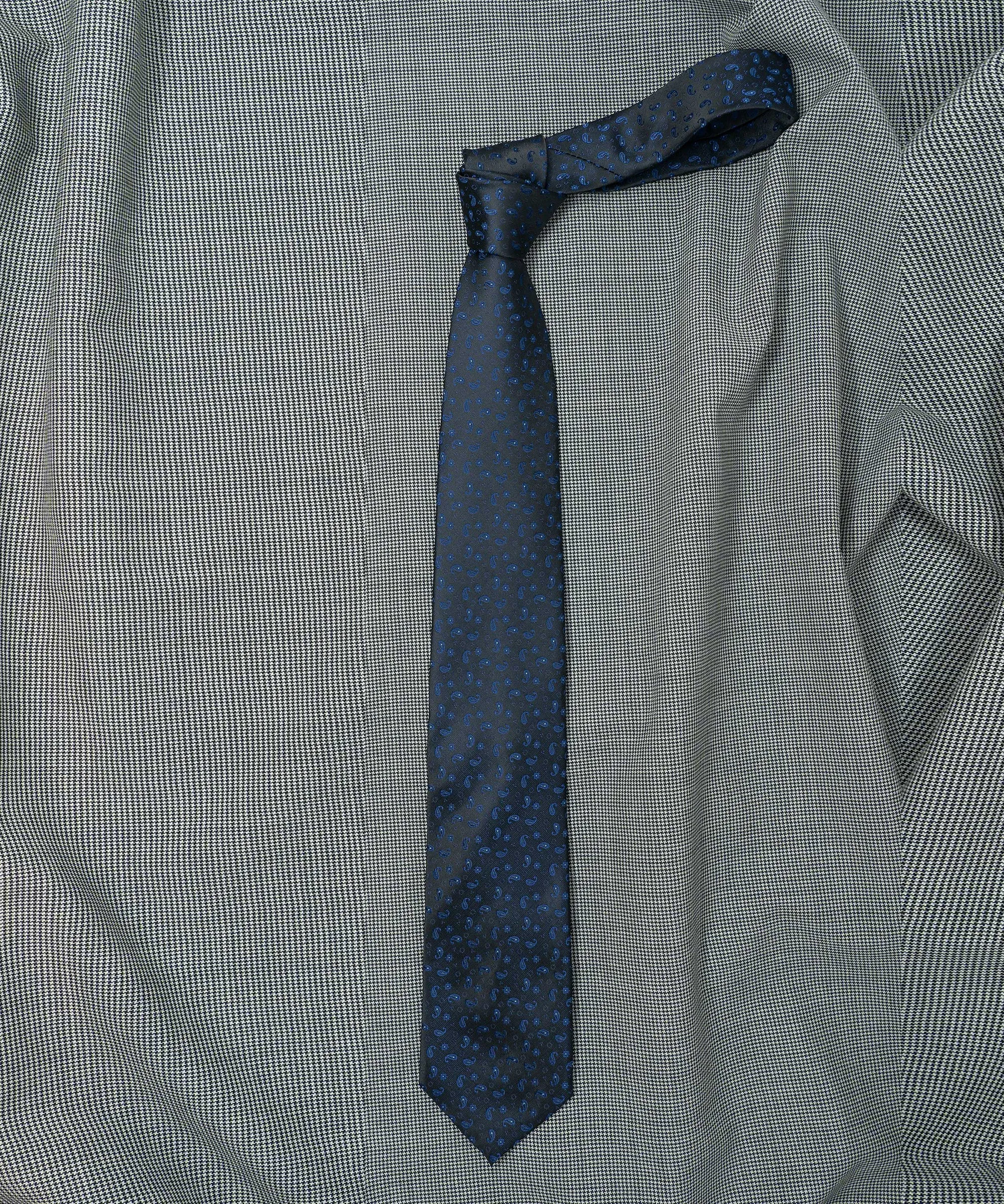 Monochrome Necktie