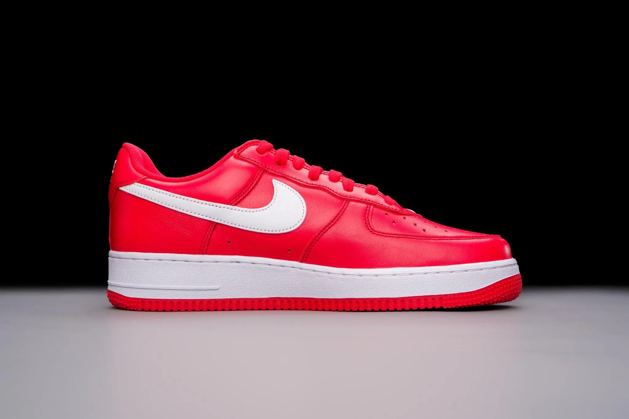 Nike Air Force 1 Low '07 Retro Color of the Month University Red White