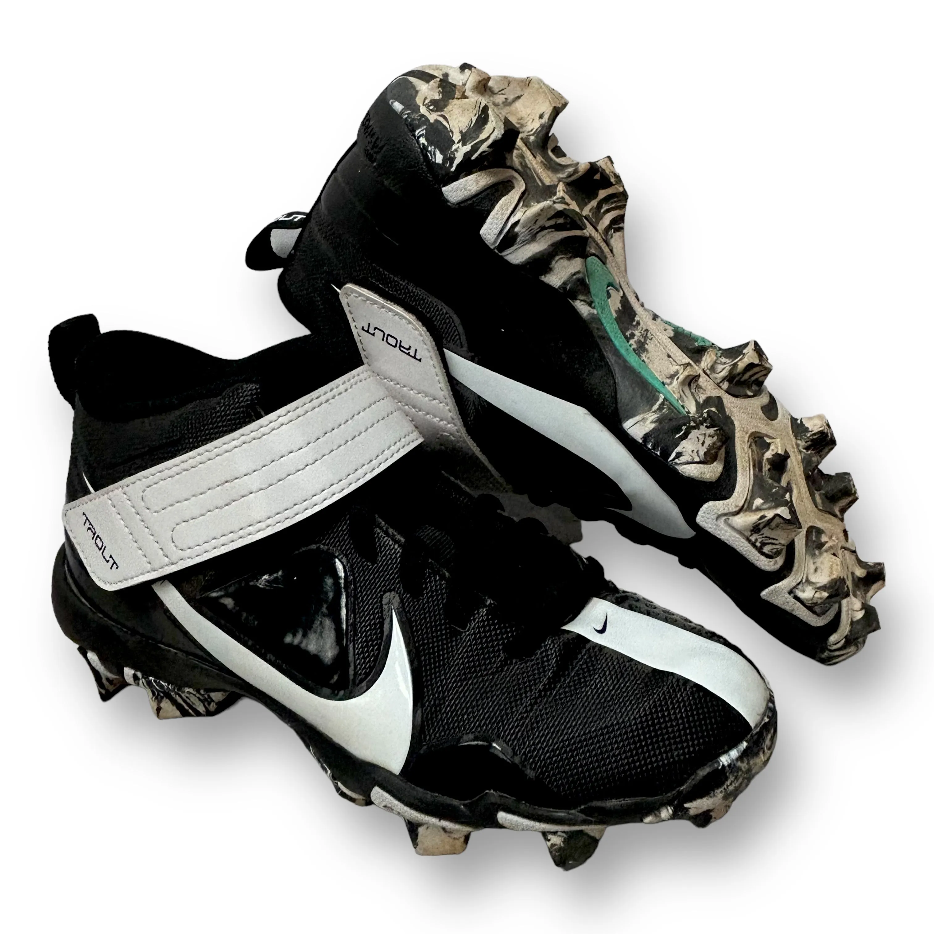 Nike Force Trout Youth Boy Size 4 Youth Black & White Fastflex Baseball Cleats