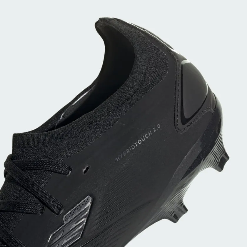 PREDATOR 24 PRO FIRM GROUND CLEATS