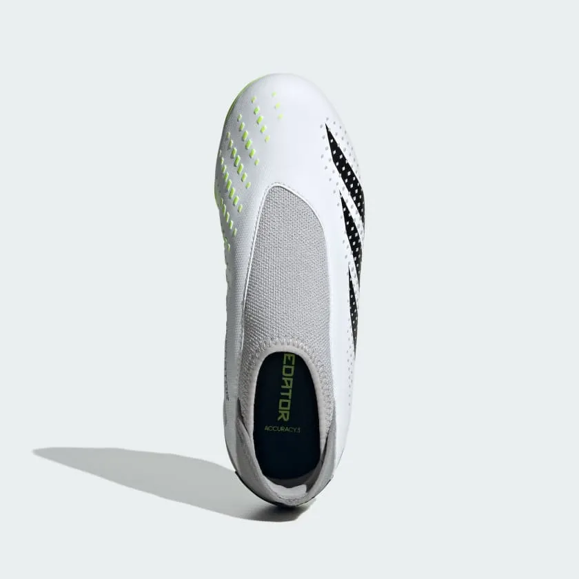 PREDATOR ACCURACY.3 LACELESS FIRM GROUND CLEATS