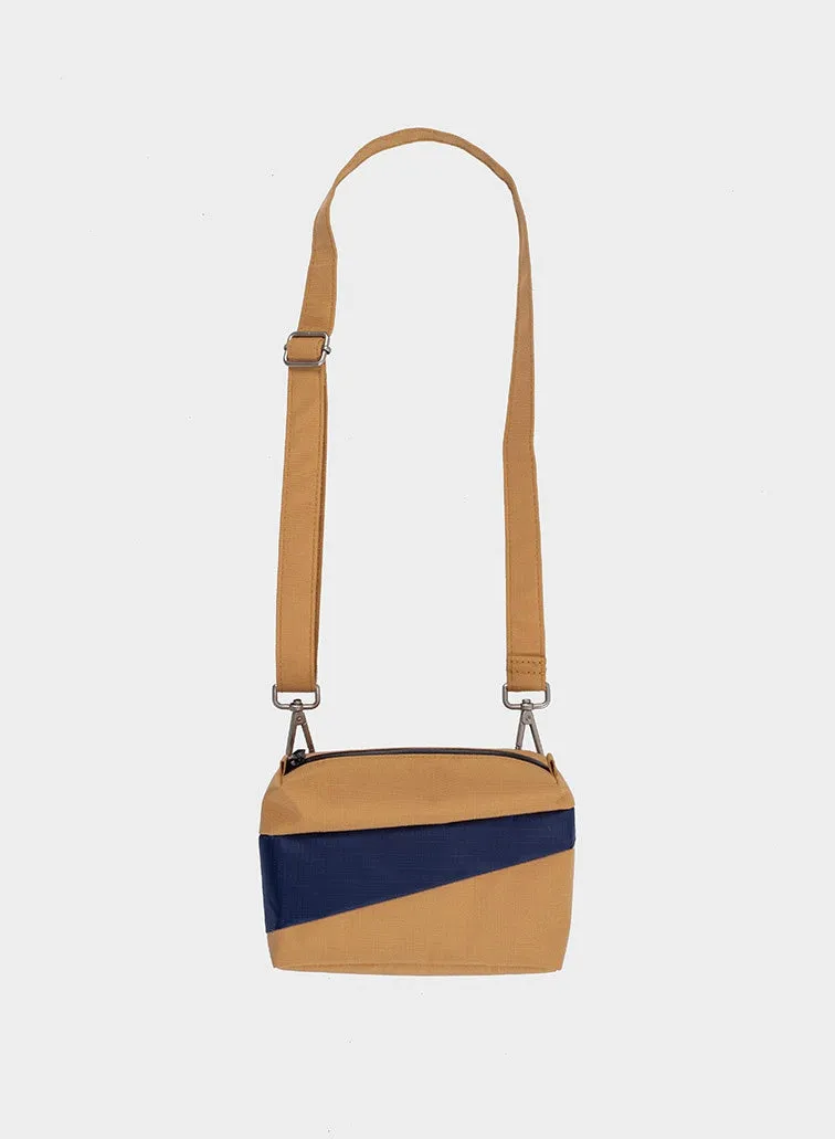 The New Bum Bag Camel & Navy Small