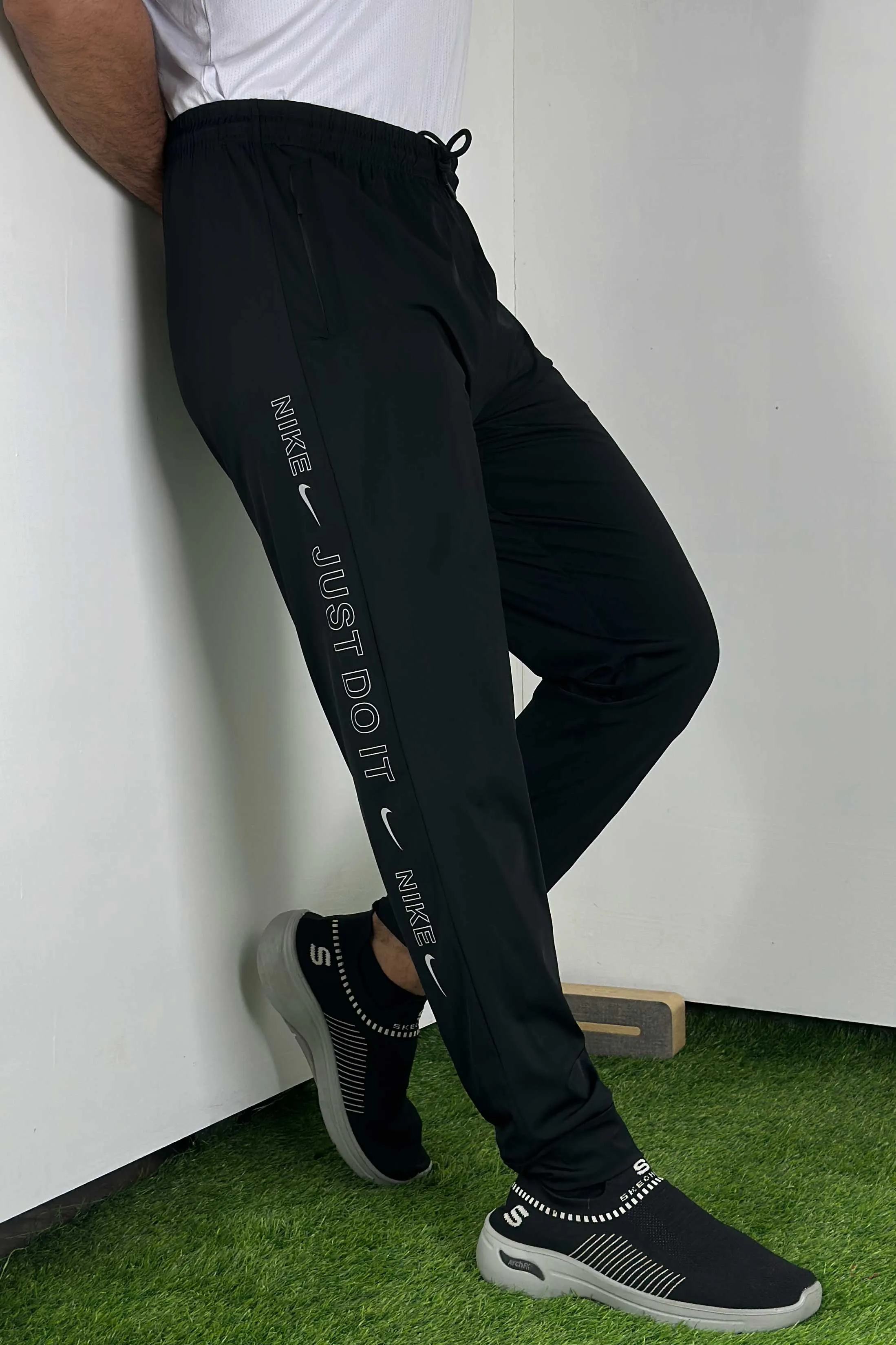 TROUSERS-0424018