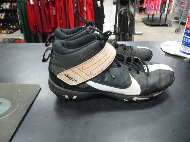 Used Nike Trout Size 8 Baseball Cleats