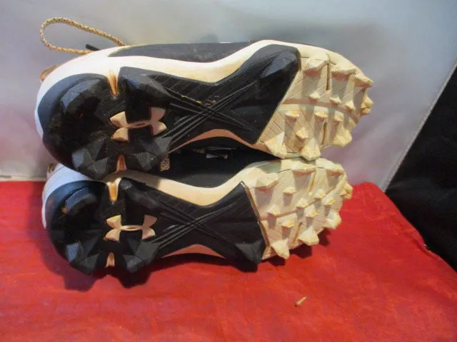 Used Under Armour Lead Off Cleats Youth Size 4