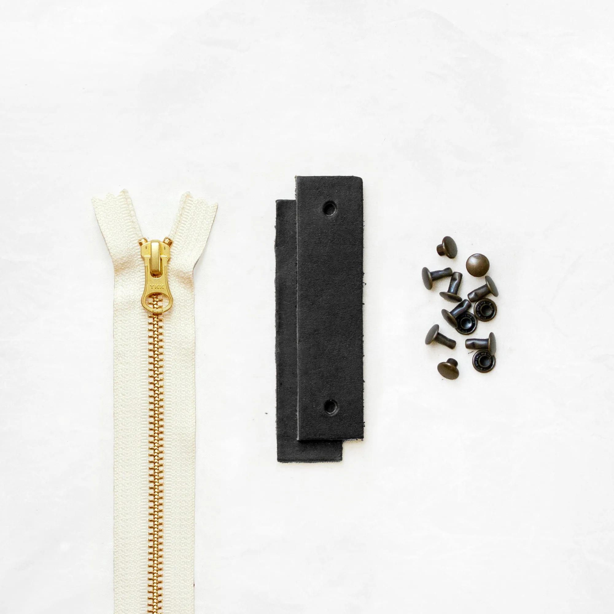 Woodland - Black Leather   Hardware Kit