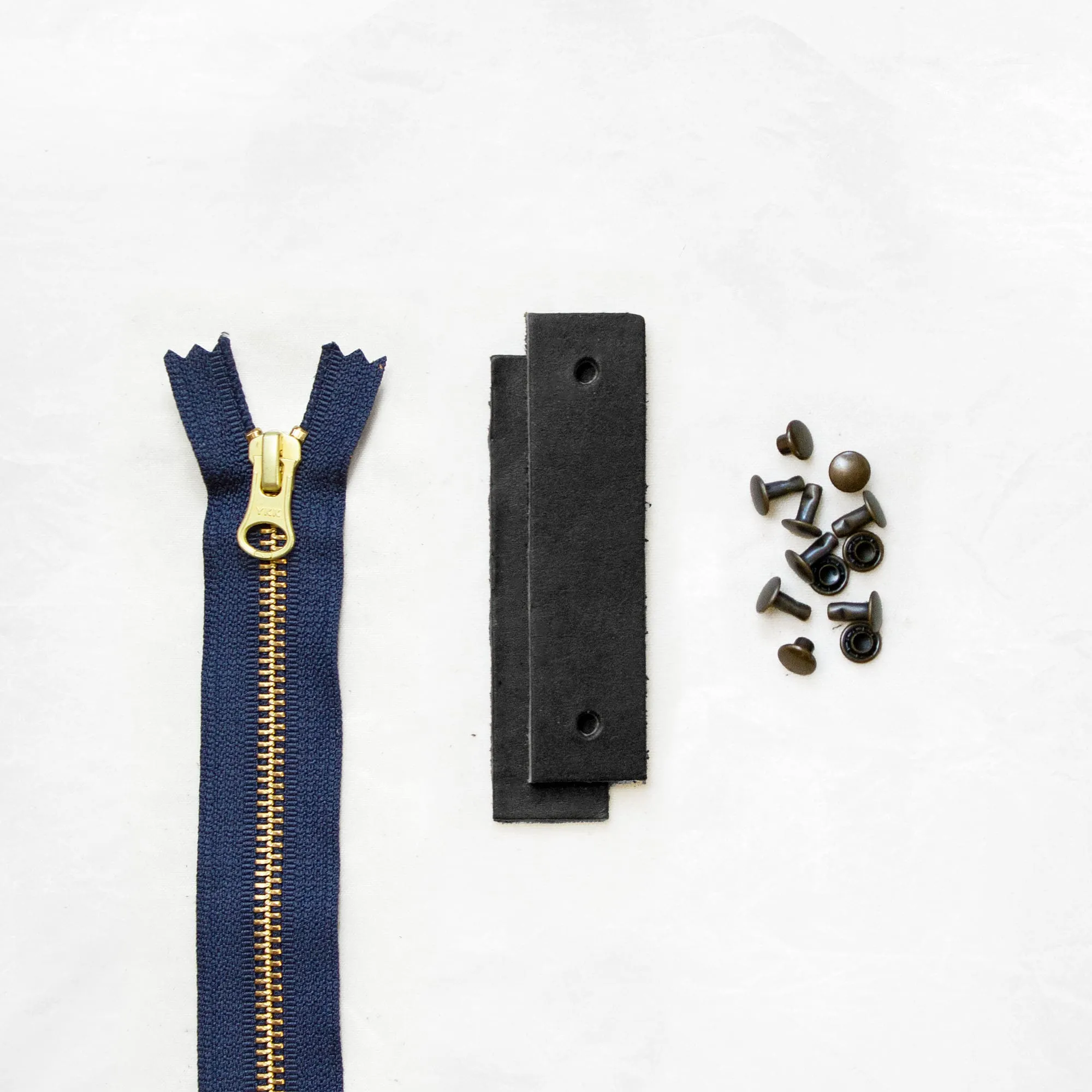 Woodland - Black Leather   Hardware Kit