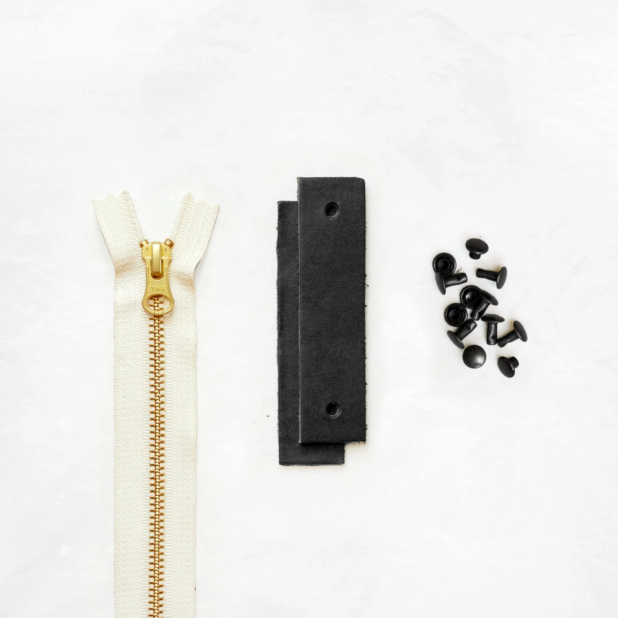 Woodland - Black Leather   Hardware Kit